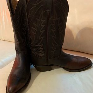 NOCONA WESTERN BOOTS, DARK BROWN, LEATHER SIZE 9.